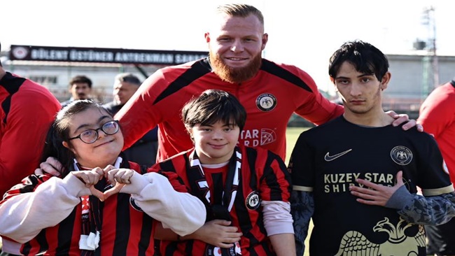 FARKLILIKLARIMIZLA GÜZELİZ, SEVGİMİZLE GÜÇLÜYÜZ! 