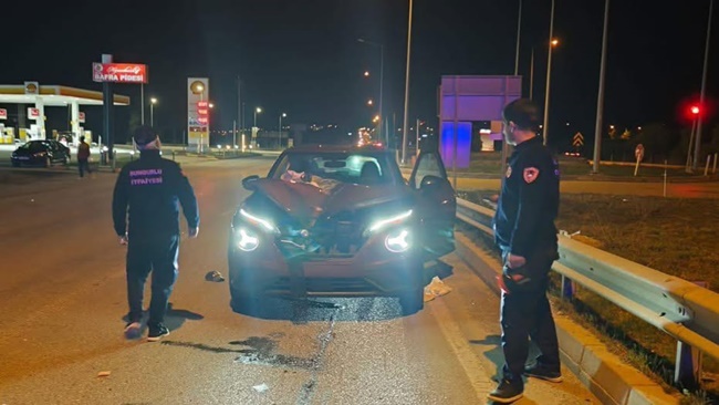 OTOMOBİLİN ÇARPTIĞI YAŞLI KADIN HAYATINI KAYBETTİ