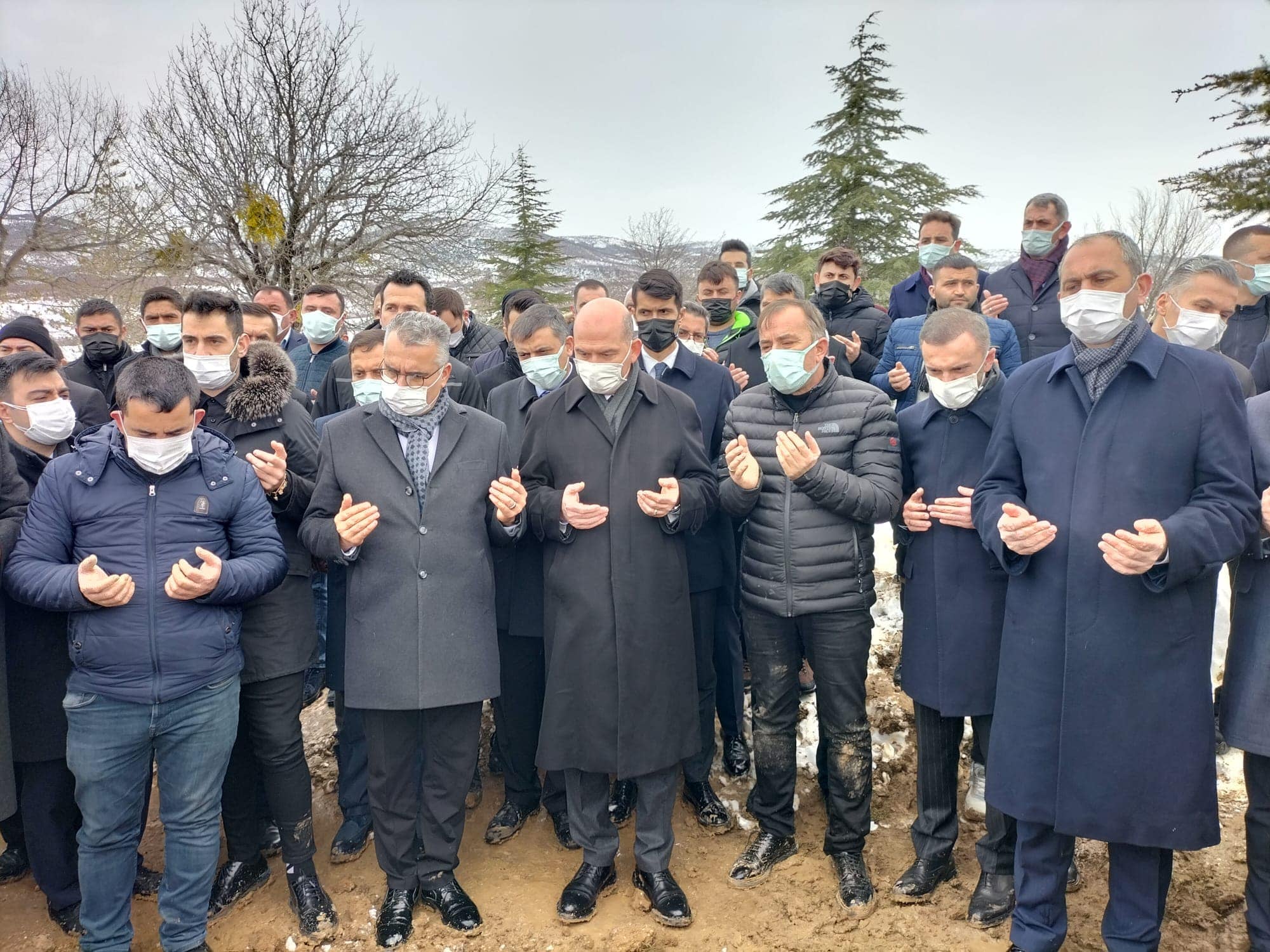 Ä°SMET CEYLAN, SON YOLCULUÄžUNA UÄžURLANDI