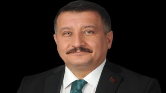 TAHTASIZ, KAMERALAR Ã–NÃœNDE ÅžOV YAPIYOR