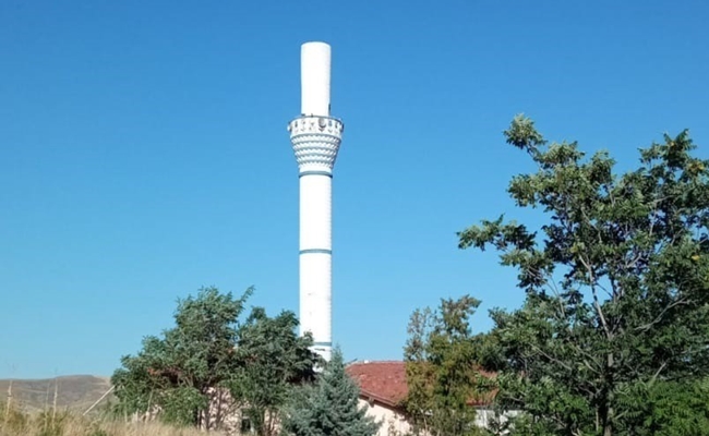 FIRTINA CAMÄ° MÄ°NARESÄ°NÄ° YIKTI