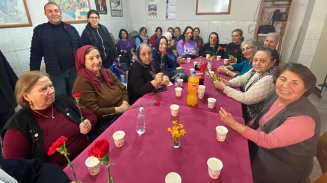 ÜÇKÖY DERNEĞİ’NDE ÇİĞDEMLİ KADINLAR GÜNÜ KUTLAMASI