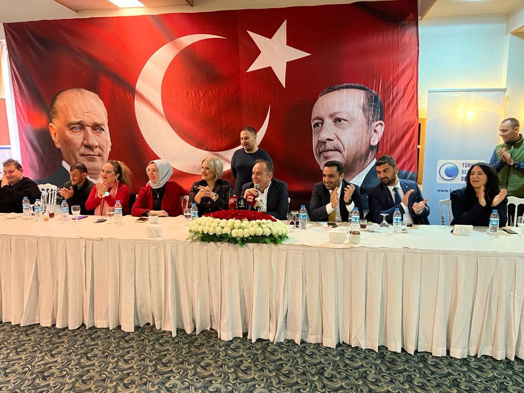 CEYLAN, ENGELLÄ° KREÅžÄ° SÃ–ZÃœ VERDÄ°