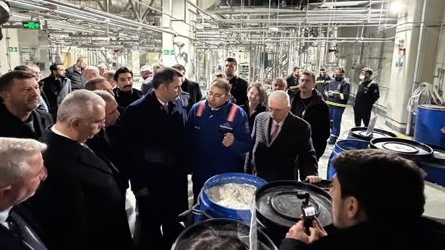 BAKAN KURUM’DAN AHLATCI  BARUT FABRİKASINA ZİYARET