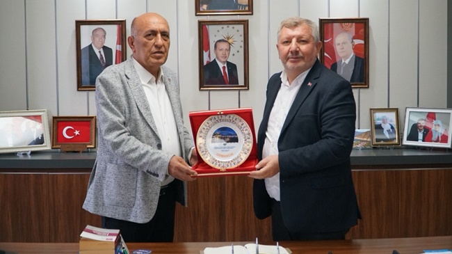 40 YILLIK MÜDÜR EMEKLİ OLDU