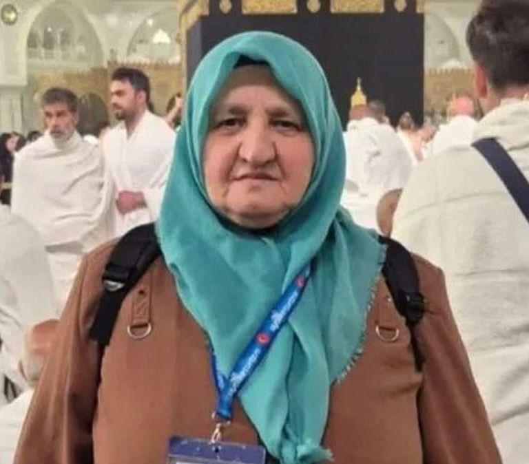 KUTSAL TOPRAKLARDA VEFAT ETTİ