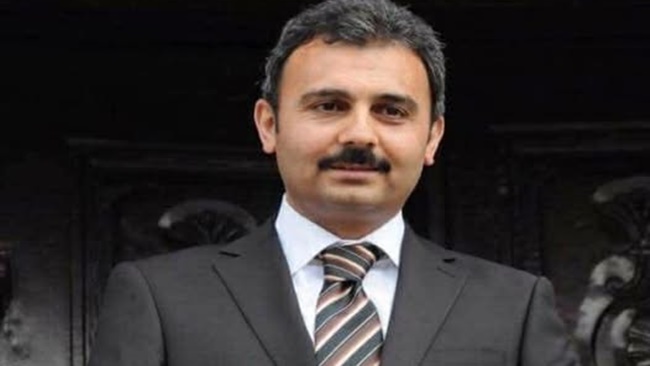 KRİZİ YÖNETMESİ GEREKENLERİN ATEŞE KÖRÜKLE GİTMESİ FECAAT