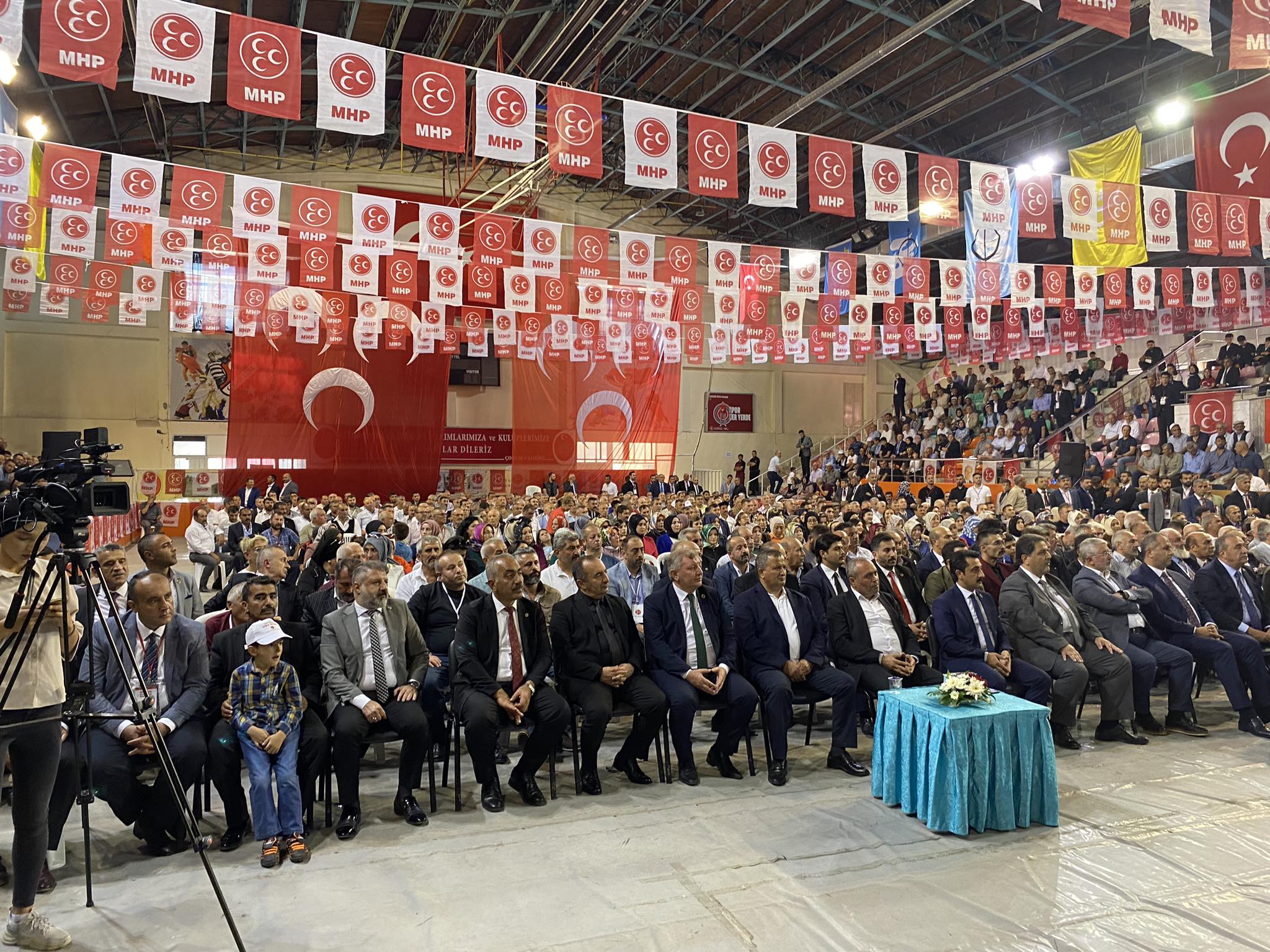 MHPâ€™DE COÅžKULU KONGRE!