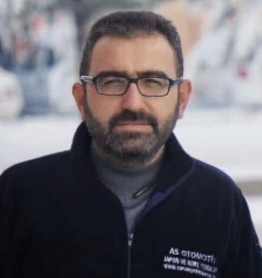 GENÇ ADAM EVİNDE ÖLÜ BULUNDU