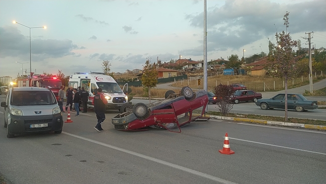 O YOLDA YÄ°NE KAZA OLDU