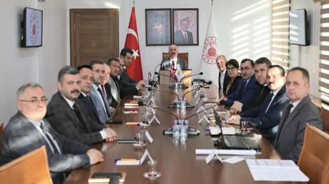TSO BAŞKANI, OSB YÖNETİMİNDEN İSTİFA ETTİ, DERE YÖNETİME GİRDİ!