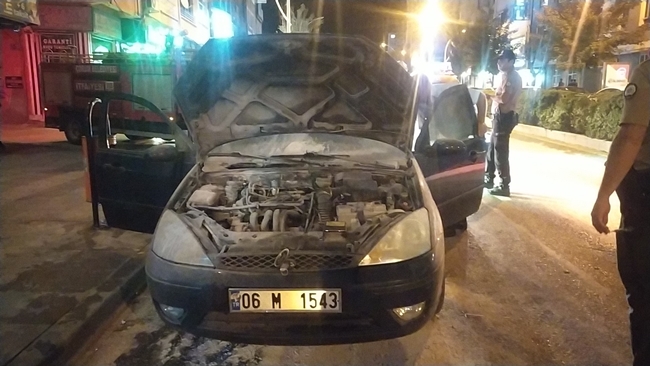 GAZÄ° CADDESÄ°â€™NDE ARAÃ‡ YANDI