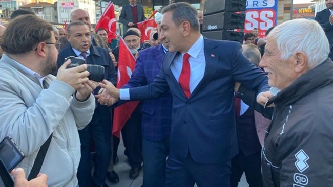 DERE, VAATLERÄ°YLE HEYECAN YARATTI