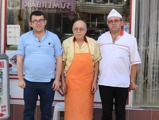 HACI HAFIZ AHMET HALLI VEFAT ETTİ