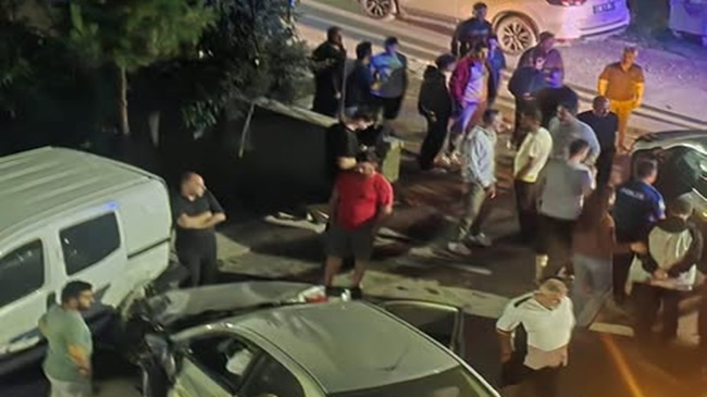 GECE YARISI ORTALIĞI SAVAŞ ALANINA ÇEVİRDİ