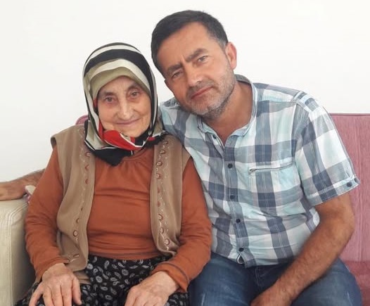 GÜLLÜ ÇAĞIN VEFAT ETTİ