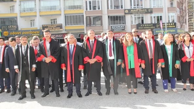 YENİ ADLİ YIL TÖRENLE AÇILDI