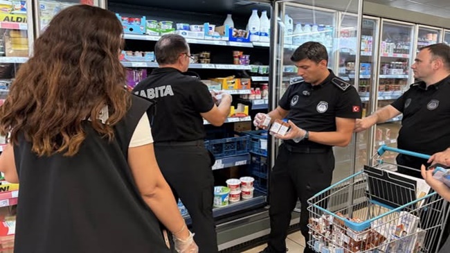 BELEDİYEDEN MARKETLERE SIKI DENETİM!