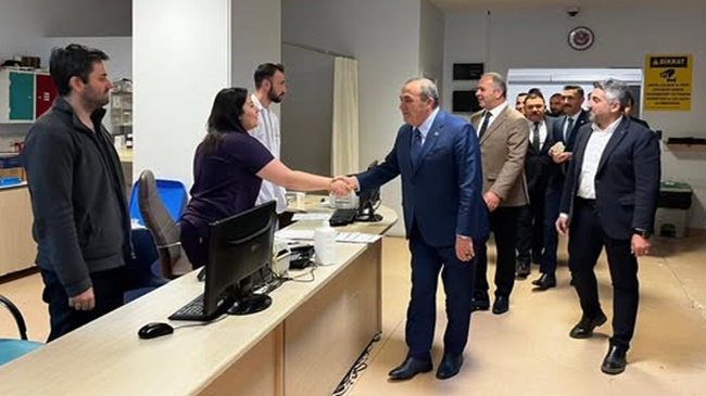 KAYRICI, SAĞLIK ÇALIŞANLARININ BAYRAMINI KUTLADI