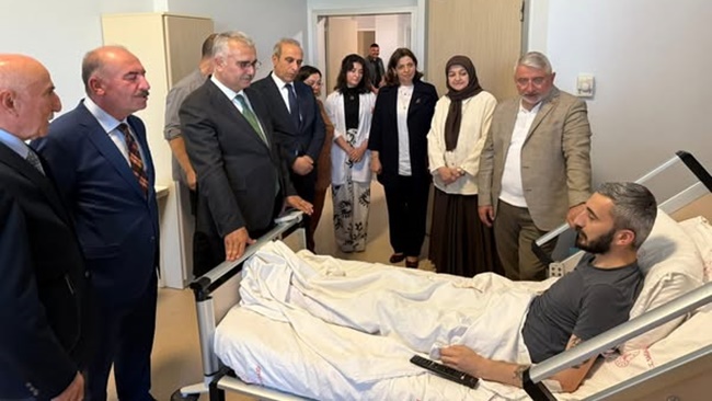 AHLATCI’DAN BAYRAMDA YOĞUN MESAİ!