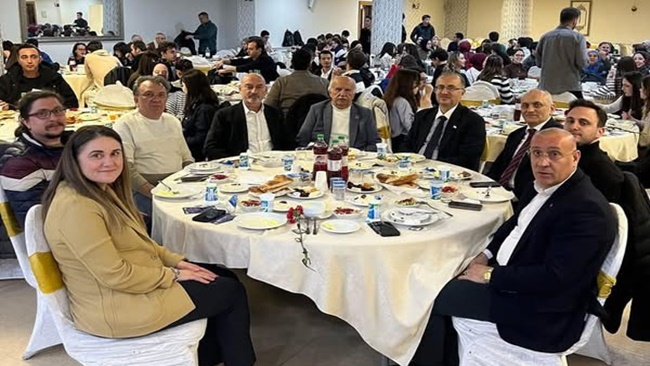 ÇESİAD'IN İFTARINA YOĞUN İLGİ OLDU